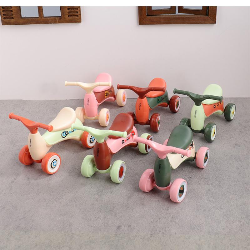 1 Peça Miniatura de Simulação  - Electric Scooter avaliação e preço